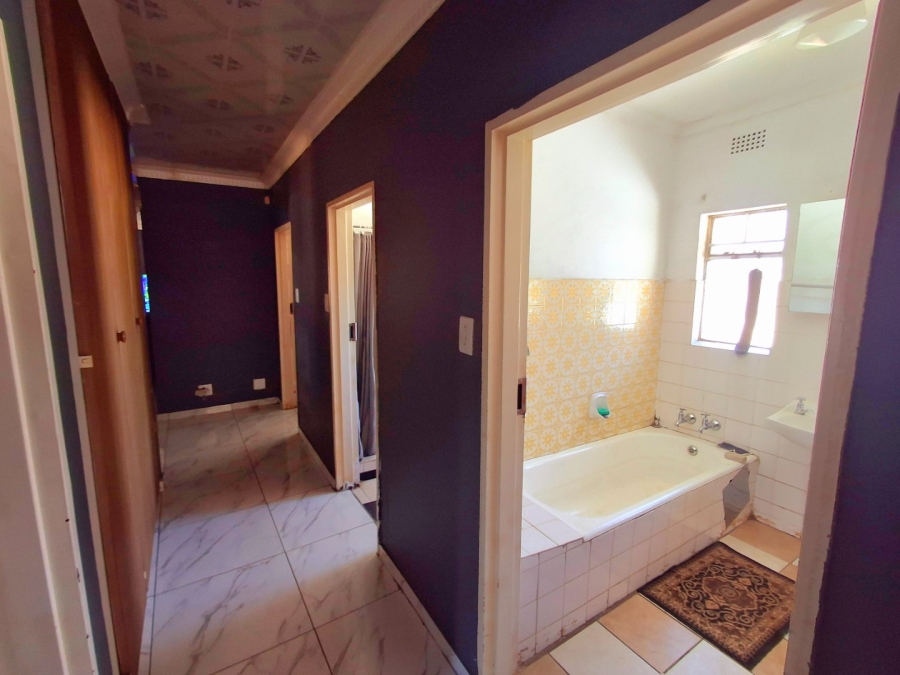 3 Bedroom Property for Sale in Roodia Free State